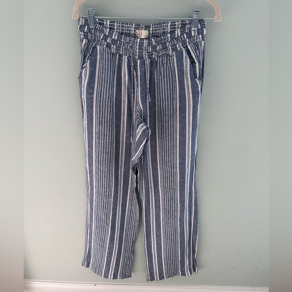 Size L. Striped linen pants.